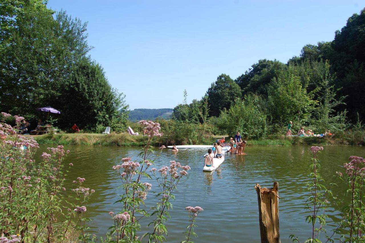 Camping La Foret Du Morvan Larochemillay エクステリア 写真