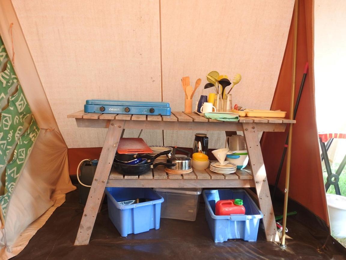 Camping La Foret Du Morvan Larochemillay エクステリア 写真